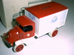 Lone Star Beer 1926 Mack Delivery Truck